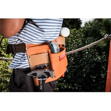 szerszámtartó öv, 9 zsebes, bőr; erős műanyag csattal